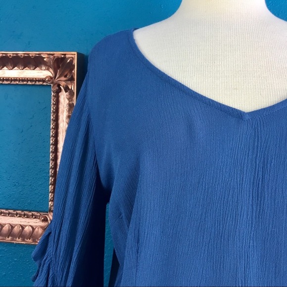 Guest Editor blue tiered ruffle sleeve blouse M - Picture 2 of 6